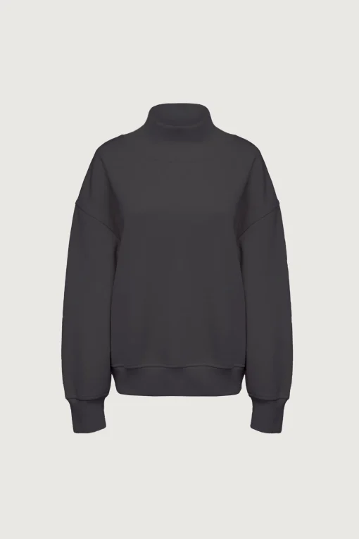 TURTLENECK SWEATSHIRT