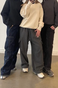 TURTLENECK SWEATSHIRT