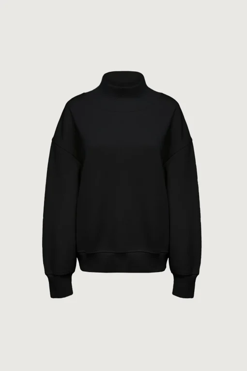 TURTLENECK SWEATSHIRT