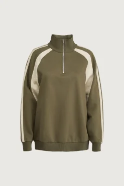 VARSITY HALF ZIP PULLOVER