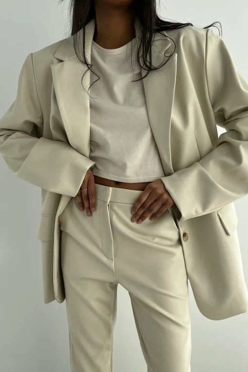 VEGAN LEATHER BLAZER