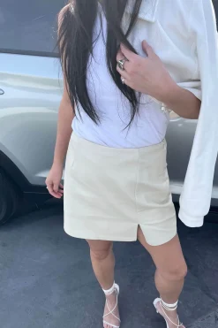 VEGAN LEATHER MINI SKIRT