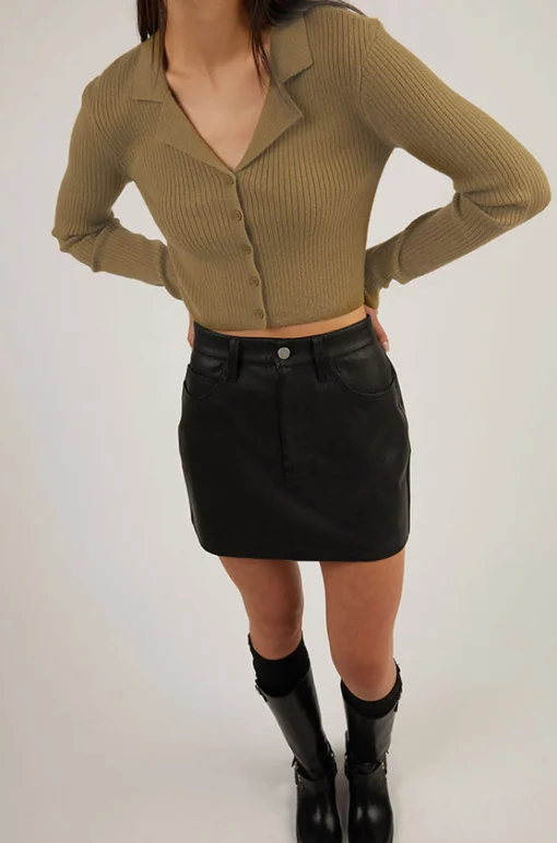 VEGAN LEATHER MINI SKIRT
