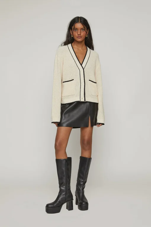 VEGAN LEATHER MINI SKIRT