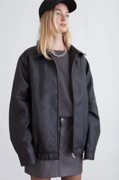 VEGAN LEATHER MINI SKIRT