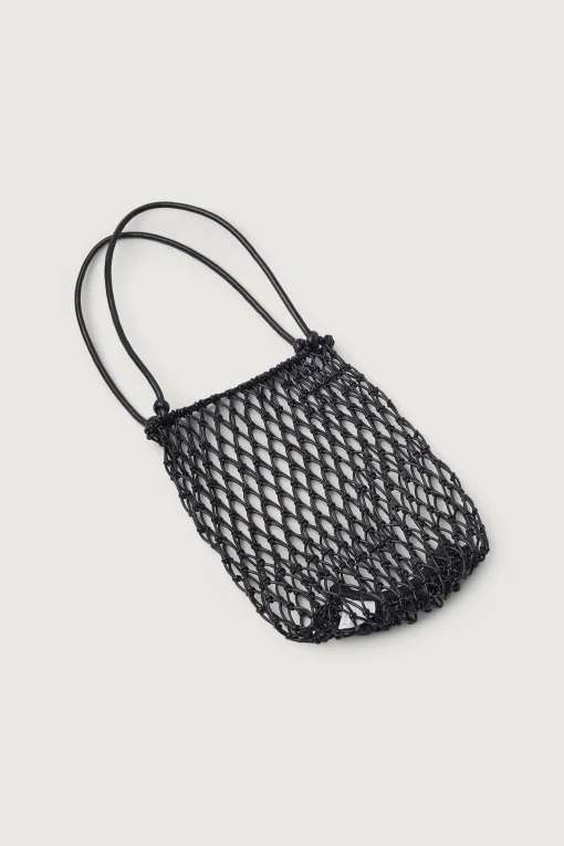 VEGAN LEATHER NET SHOULDER BAG