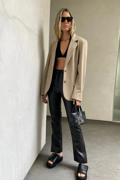 VEGAN LEATHER PANT WITH SIDE SLIT
