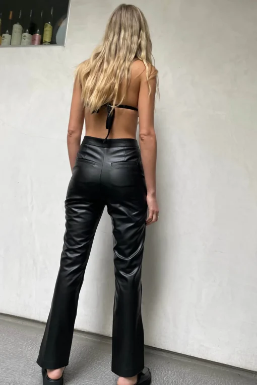VEGAN LEATHER PANT WITH SIDE SLIT