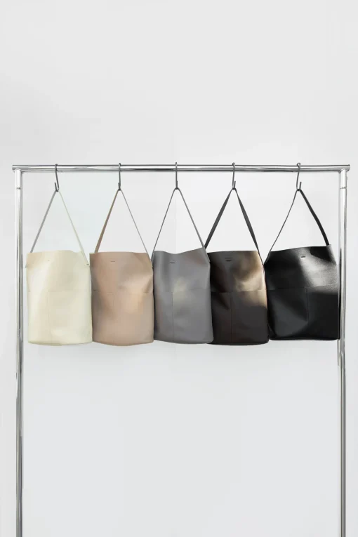 VEGAN LEATHER TOTE BAG