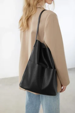 VEGAN LEATHER TOTE BAG