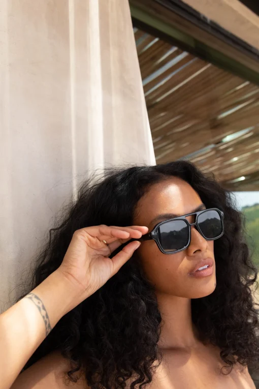 VINTAGE AVIATOR SUNGLASSES