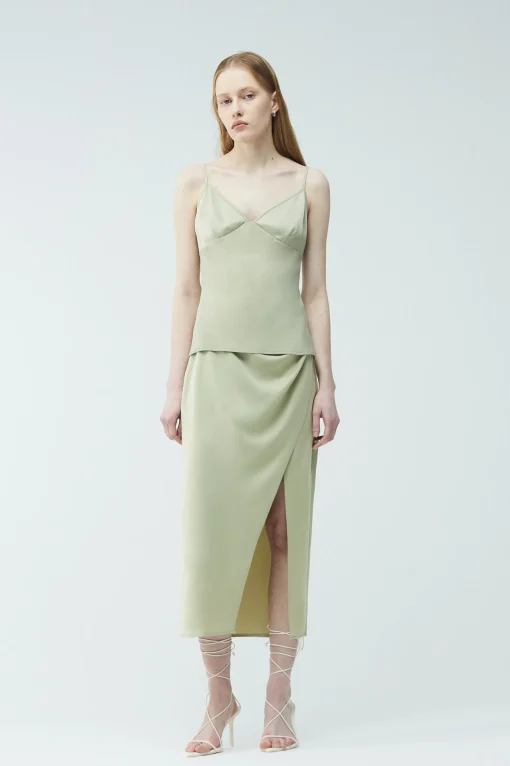V-NECK SATIN TANK