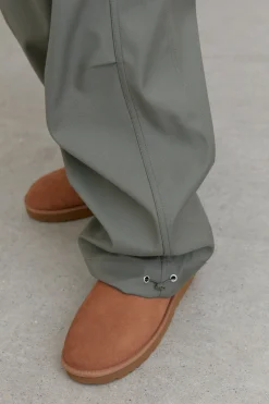 WIDE LEG PARACHUTE PANT