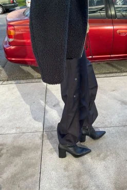 WIDE LEG PARACHUTE PANT