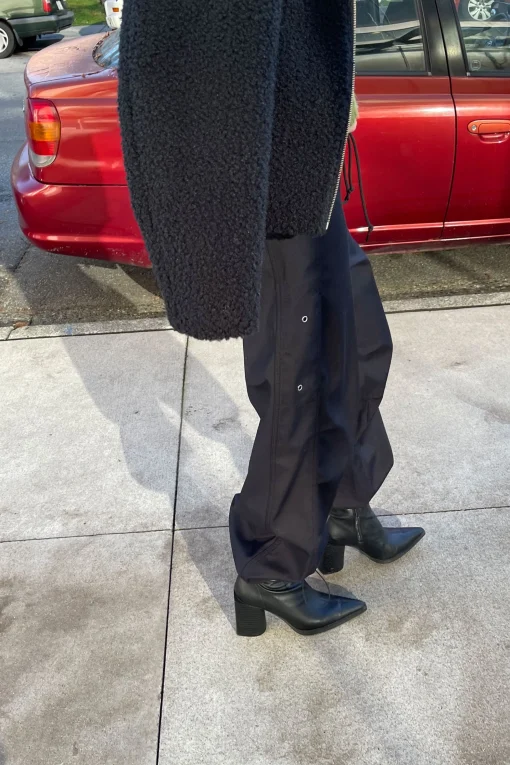 WIDE LEG PARACHUTE PANT