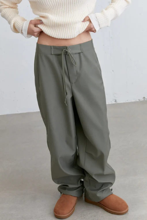 WIDE LEG PARACHUTE PANT