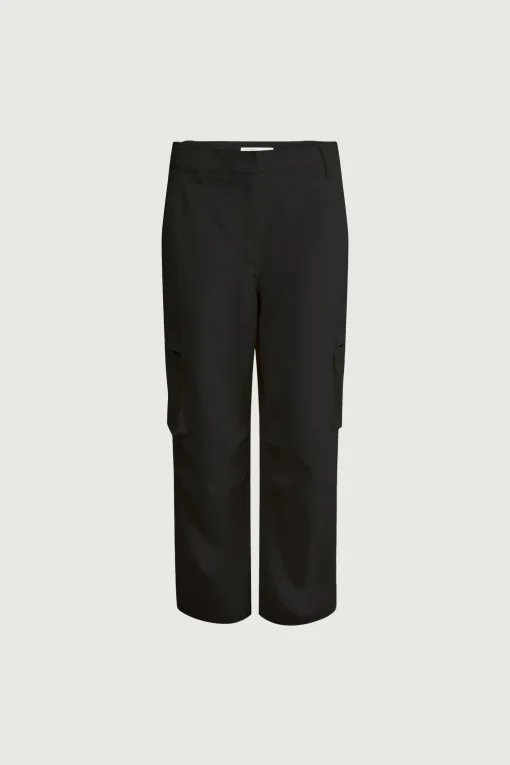 WIDE LEG SUITING PANT WITH CARGO POCKETS