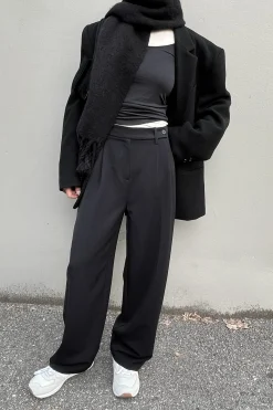 WIDE LEG TROUSER