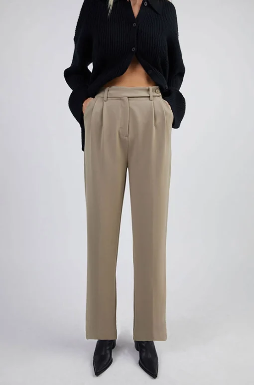 WIDE LEG TROUSER