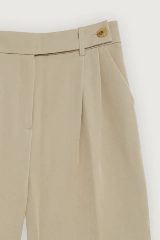 WIDE LEG TROUSER