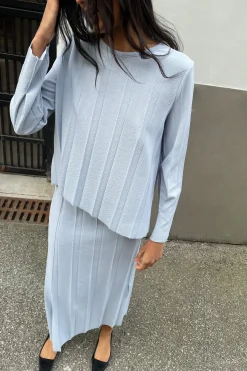 WIDE RIBBED TOP