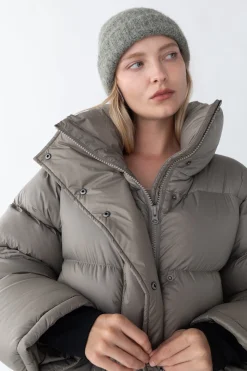 WOOL BLEND RIBBED BEANIE