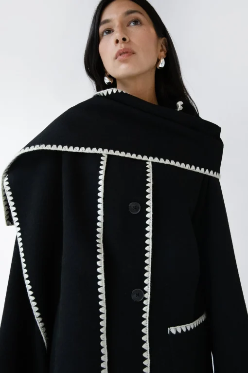 WOOL-BLEND CONTRAST STITCH SCARF JACKET