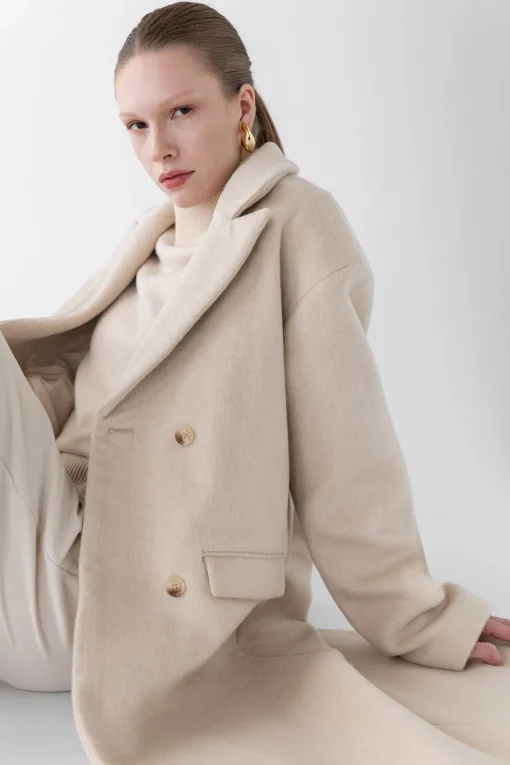 WOOL-BLEND DOUBLE BREASTED COAT