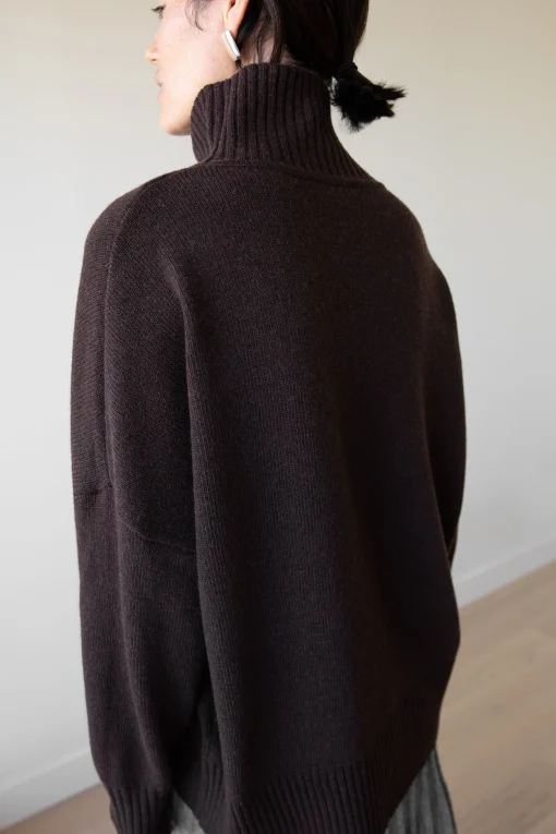WOOL-BLEND OVERSIZED TURTLENECK SWEATER