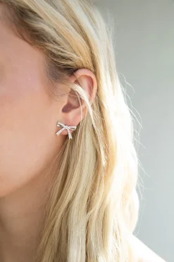 ZIRCONIA BOW EARRING