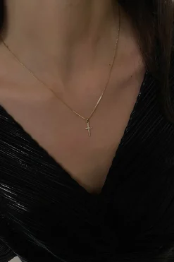 ZIRCONIA CROSS NECKLACE