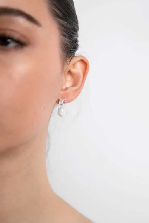 ZIRCONIA PEARL DROP EARRING