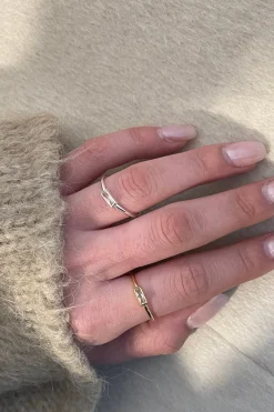 ZIRCONIA RING